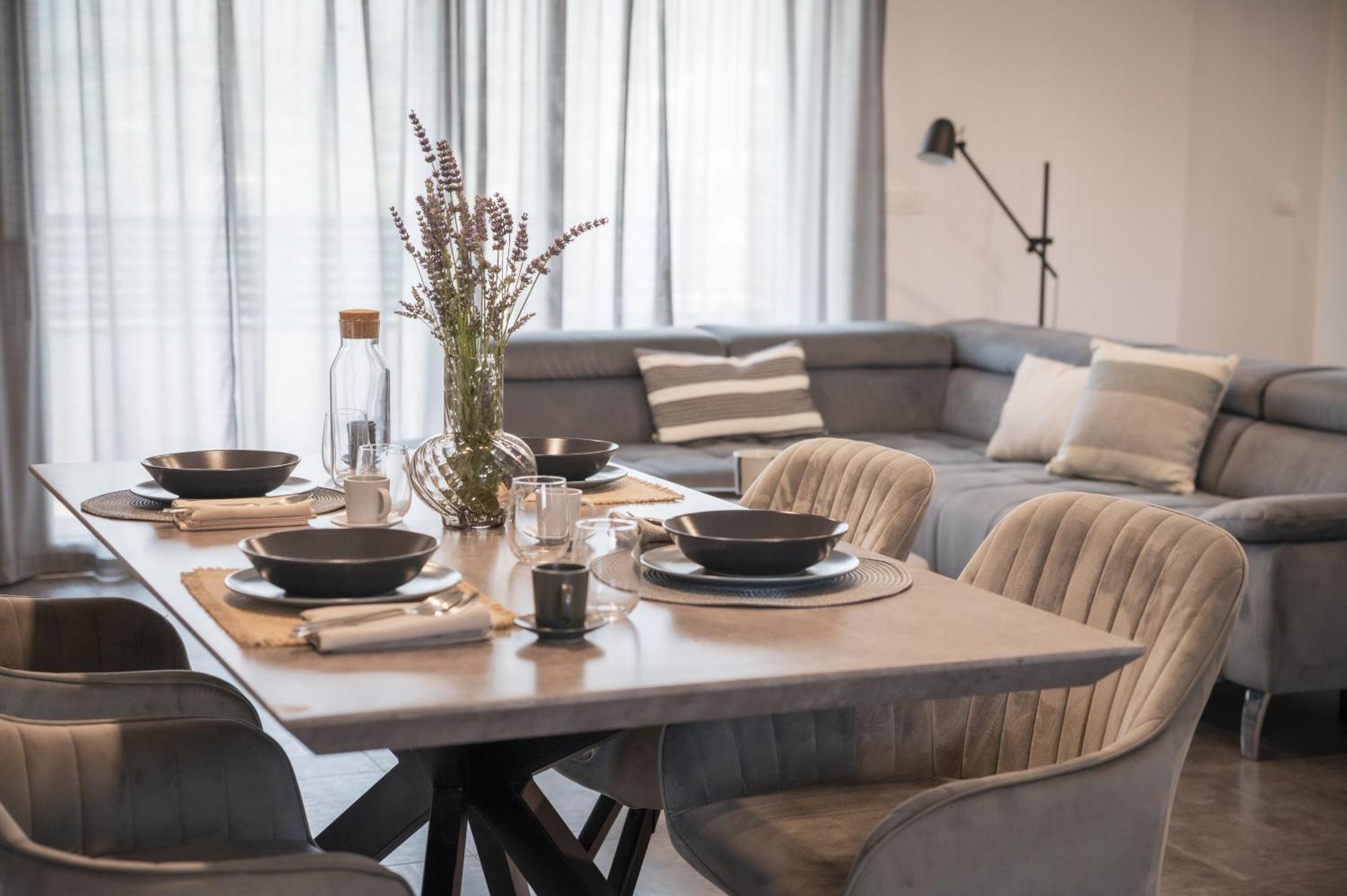 Villa Capris Apartments كوبر المظهر الخارجي الصورة