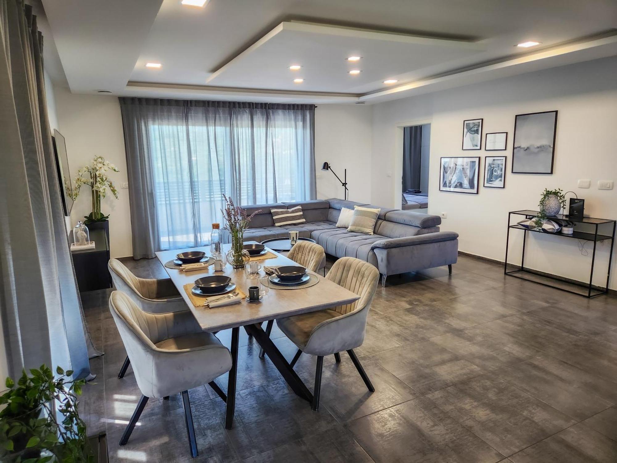 Villa Capris Apartments كوبر المظهر الخارجي الصورة